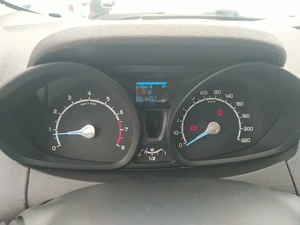 Ford Ecosport — миниатюра 12
