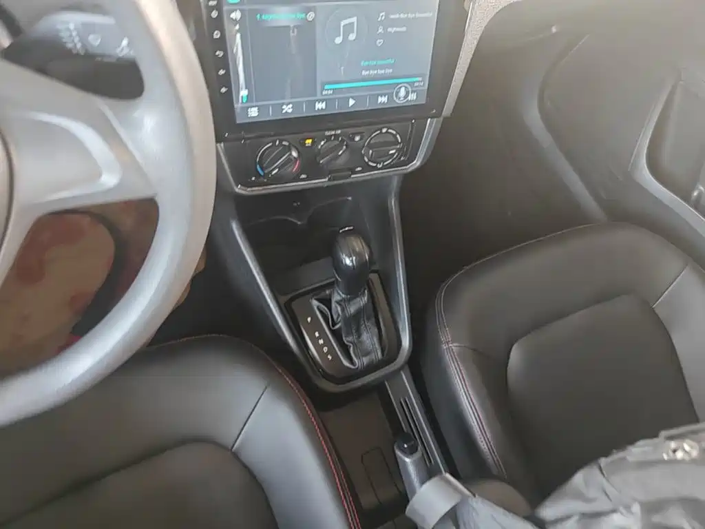 Volkswagen Santana — миниатюра 14