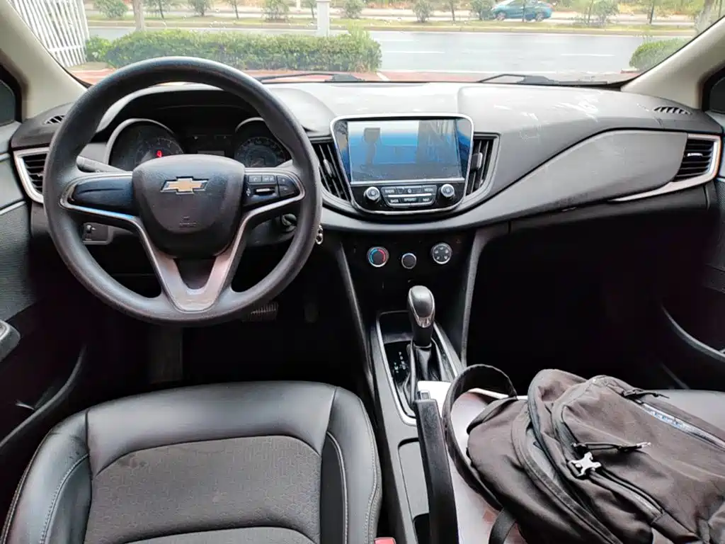 Chevrolet Cavalier — миниатюра 10