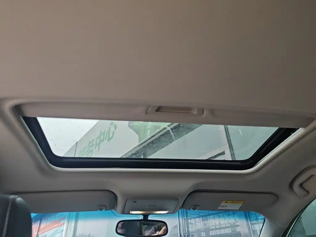 Buick Excelle — миниатюра 18
