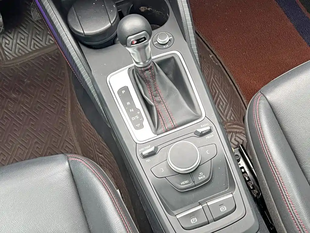 Audi Q2L — миниатюра 21