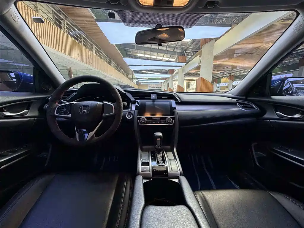 Honda Civic — миниатюра 5