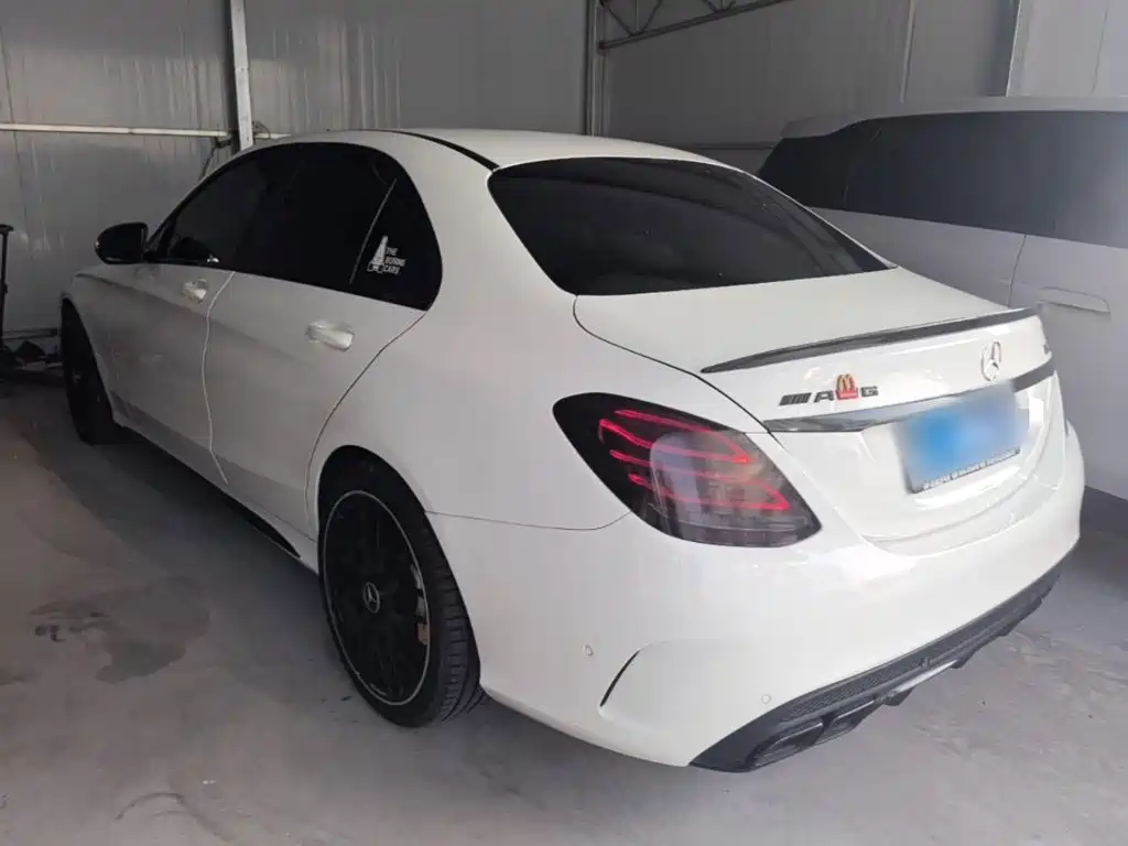 Mercedes-Benz C-Class — миниатюра 5