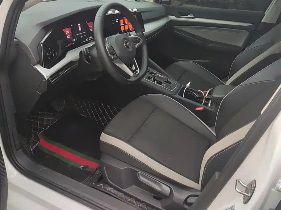 Volkswagen Golf — миниатюра 9