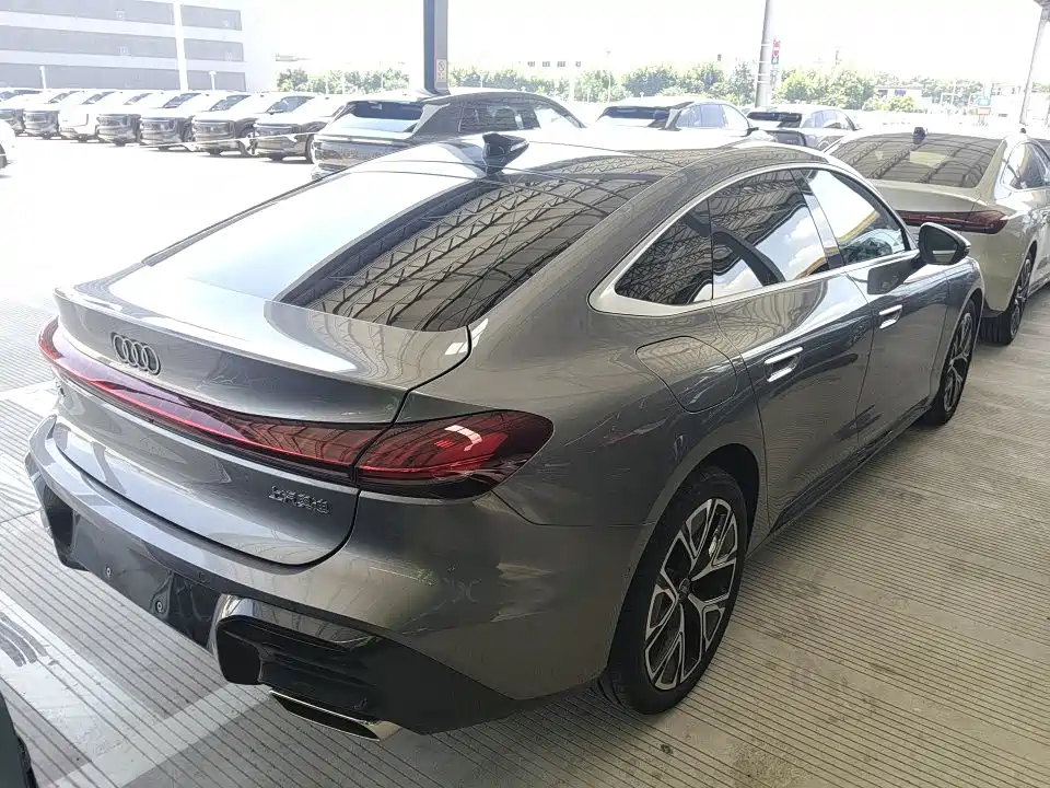 Audi A5L Sportback — миниатюра 2