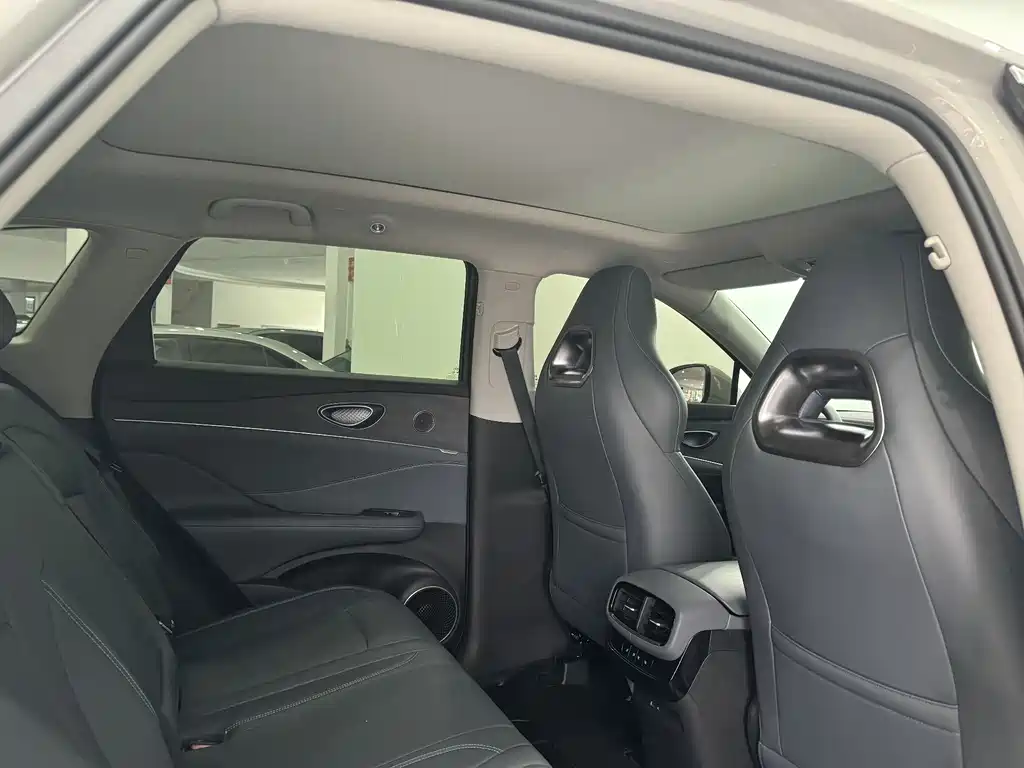 BYD SEA LION 07 DM I