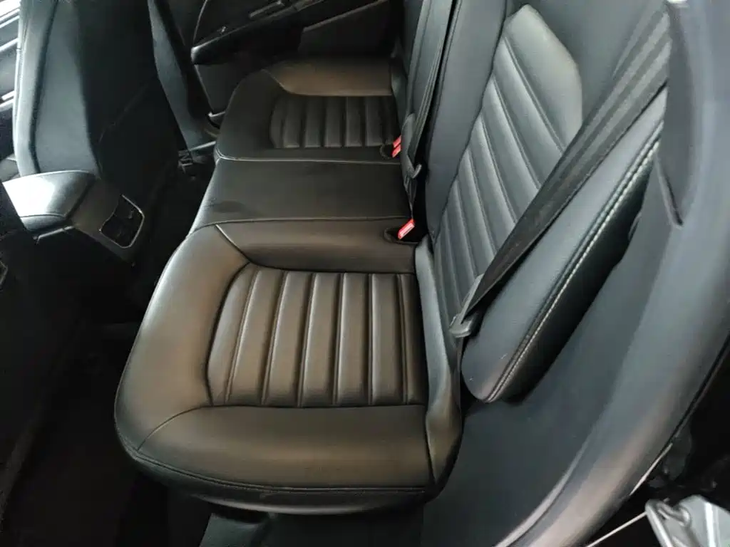 Ford Mondeo — миниатюра 17