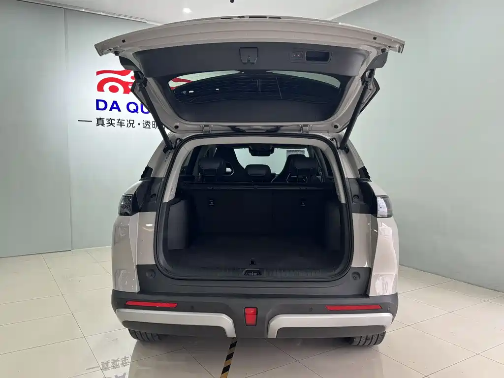 BYD SEA LION 07 DM I