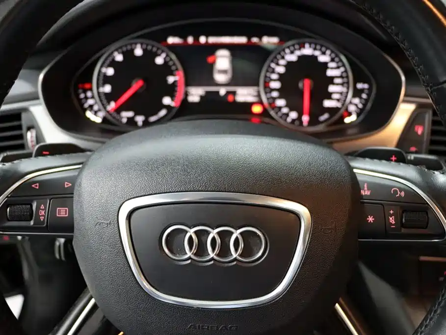 Audi A6L — миниатюра 9