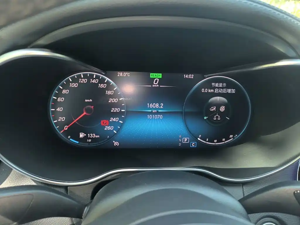 Mercedes-Benz C-Class — миниатюра 12