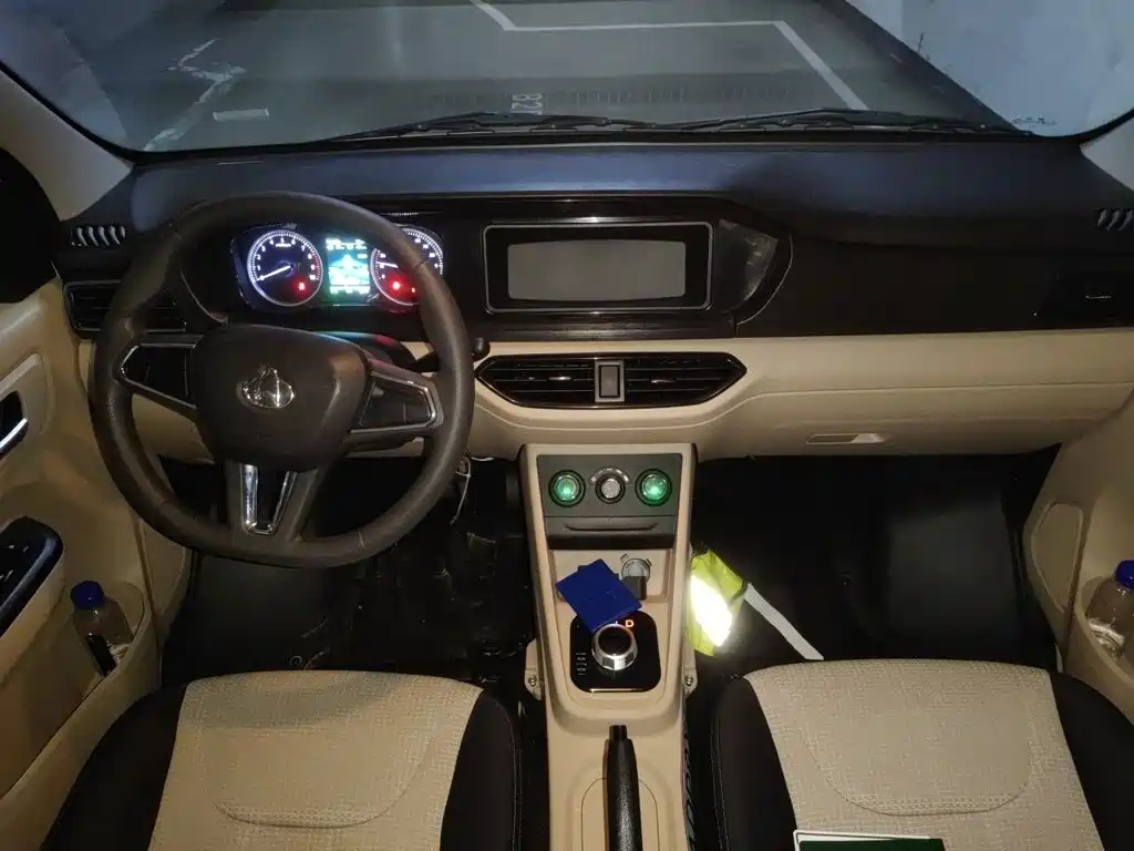 Kuayue Kuayue Star V7 EV — миниатюра 10