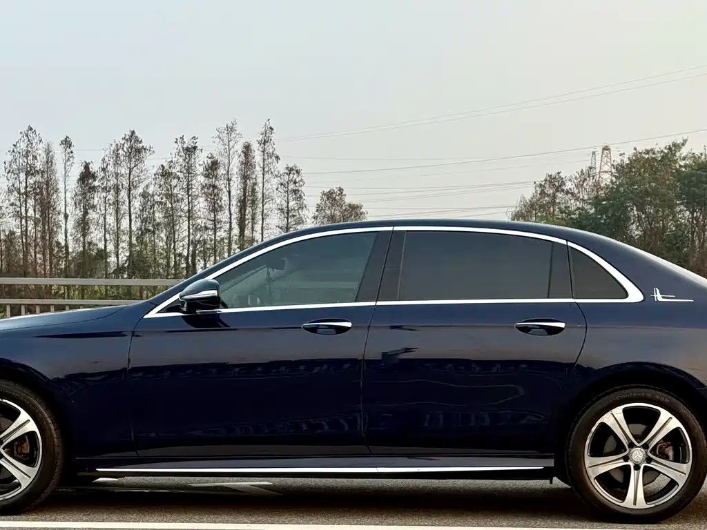 Mercedes-Benz E-Class E 2016 E 200 L Sport