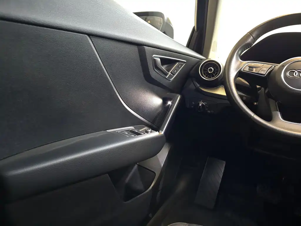 Audi Q2L — миниатюра 8