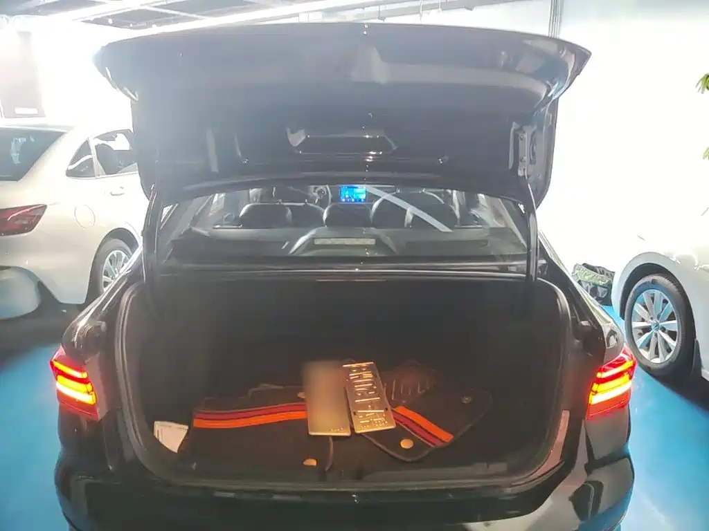 Volkswagen Lavida — миниатюра 19