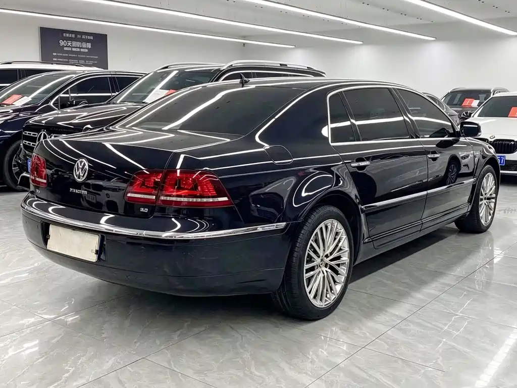 Volkswagen Phaeton — миниатюра 4