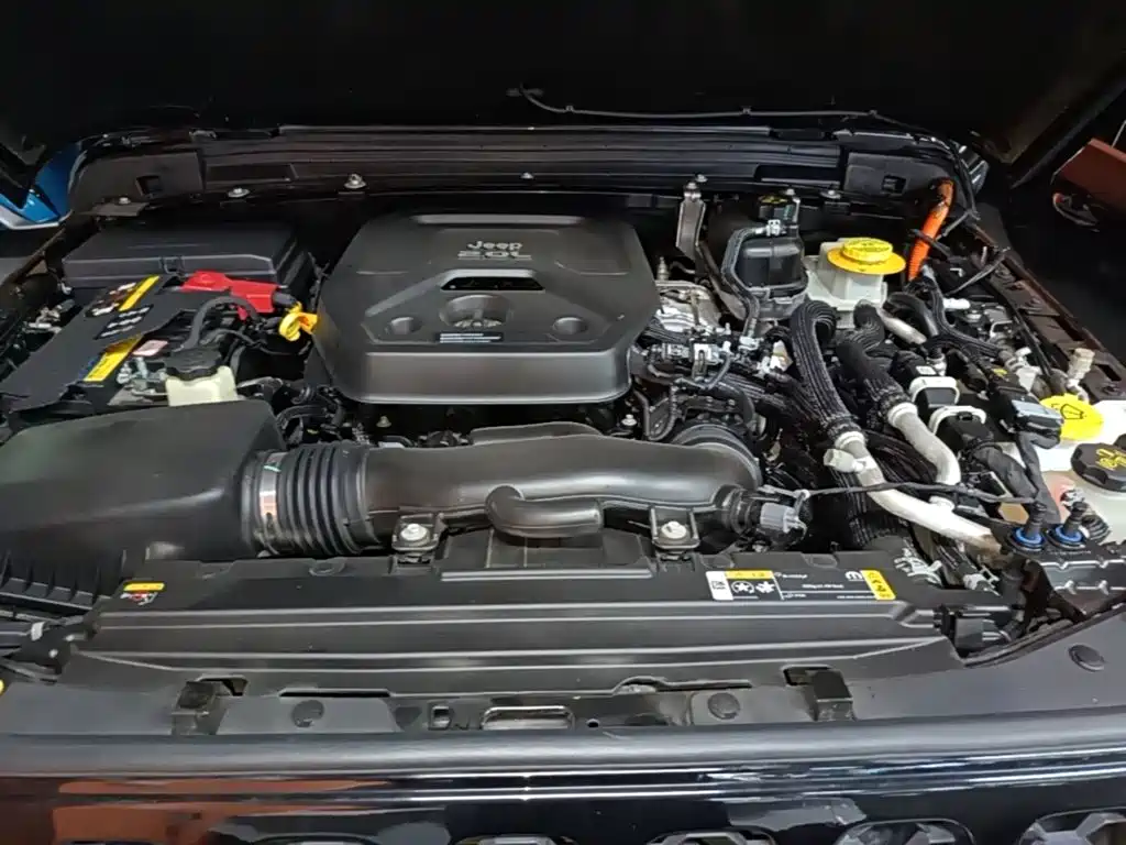 Jeep Wrangler PHEV — миниатюра 20