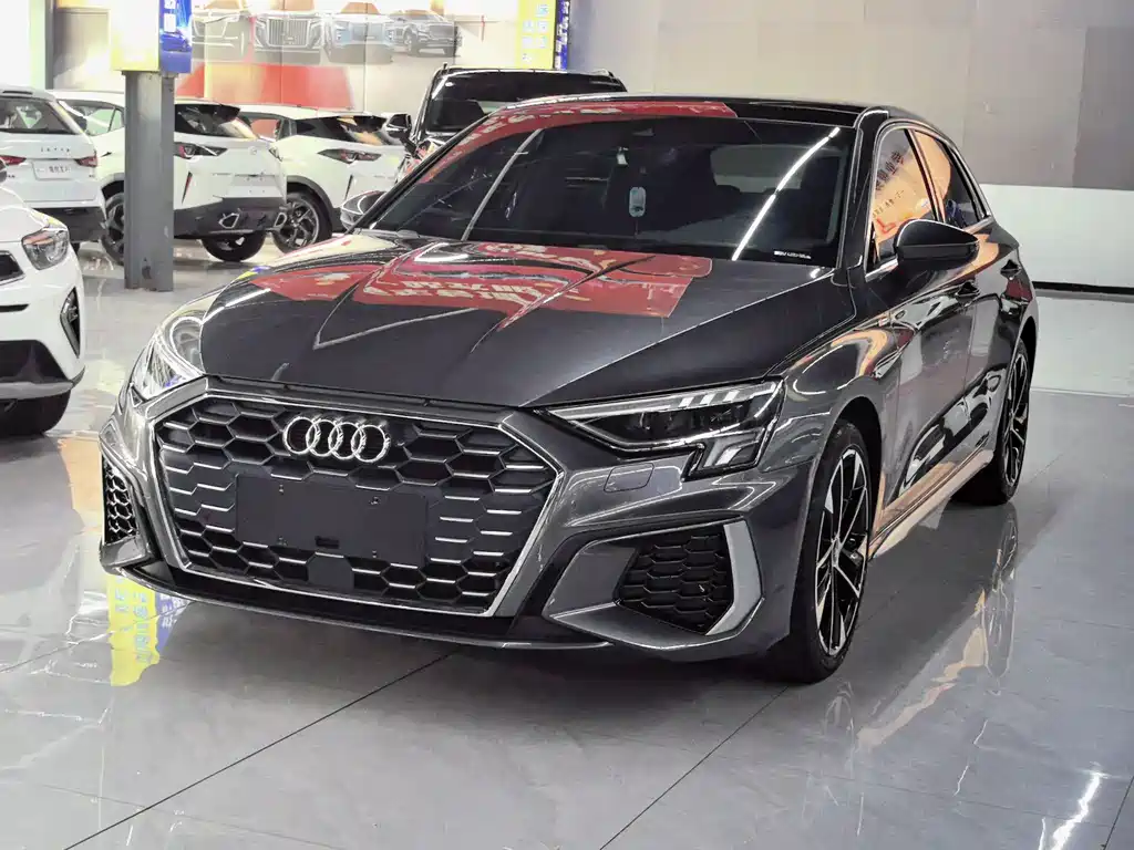 Audi A3 2023 Sportback 35 TFSI Fashion Sport