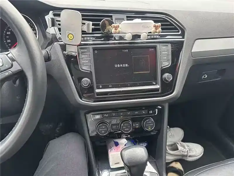 Volkswagen Tiguan L — миниатюра 5