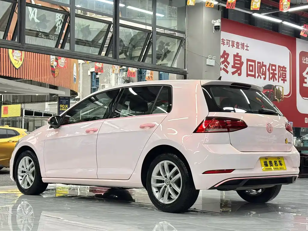 Volkswagen Golf — миниатюра 6