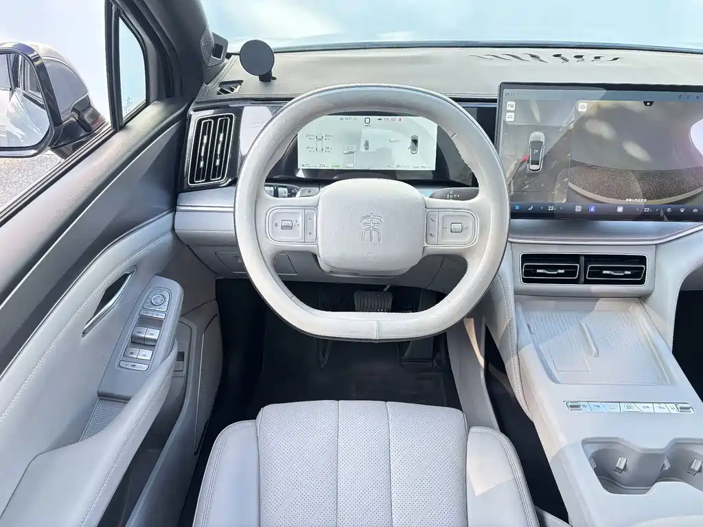 BYD Song Ultra — миниатюра 14