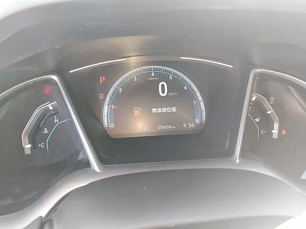 Honda Civic — миниатюра 12