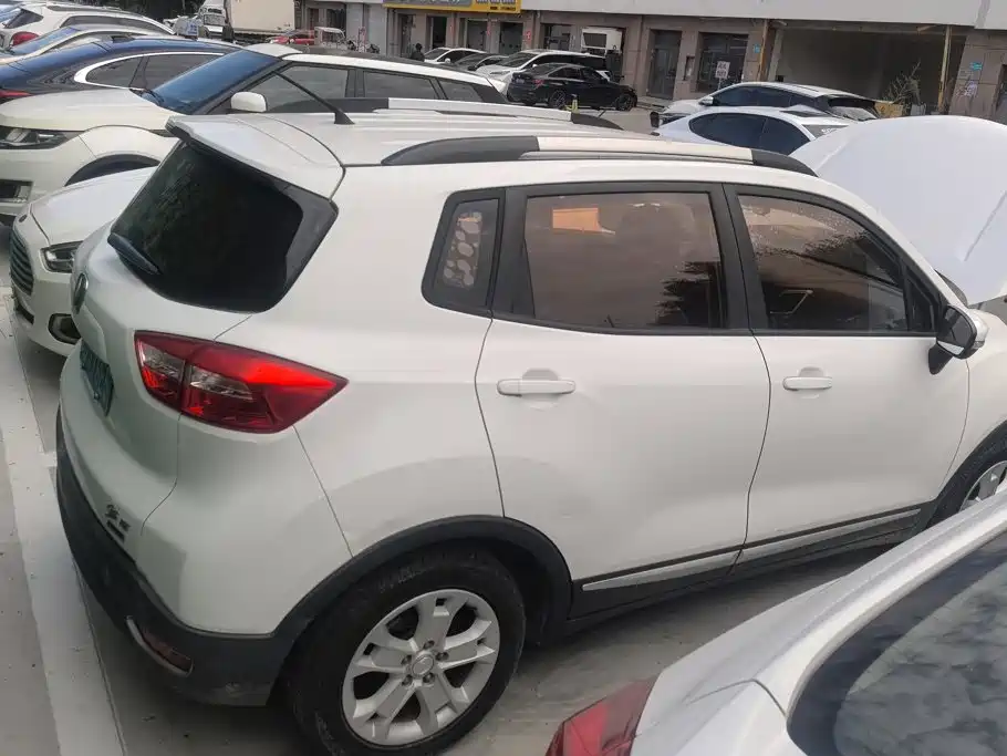 Changan CS15 — миниатюра 3