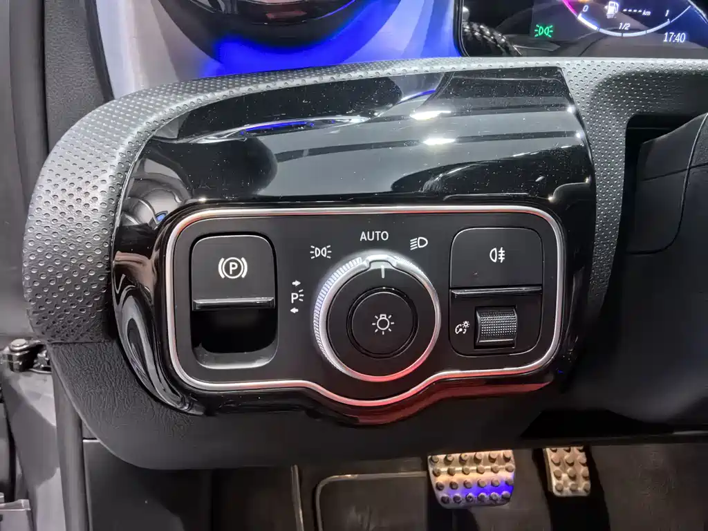 Mercedes-Benz A-Class AMG — миниатюра 6