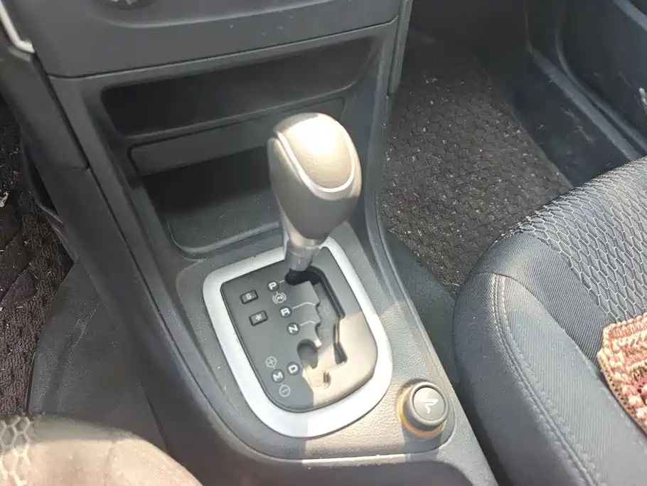 Peugeot 308 — миниатюра 16