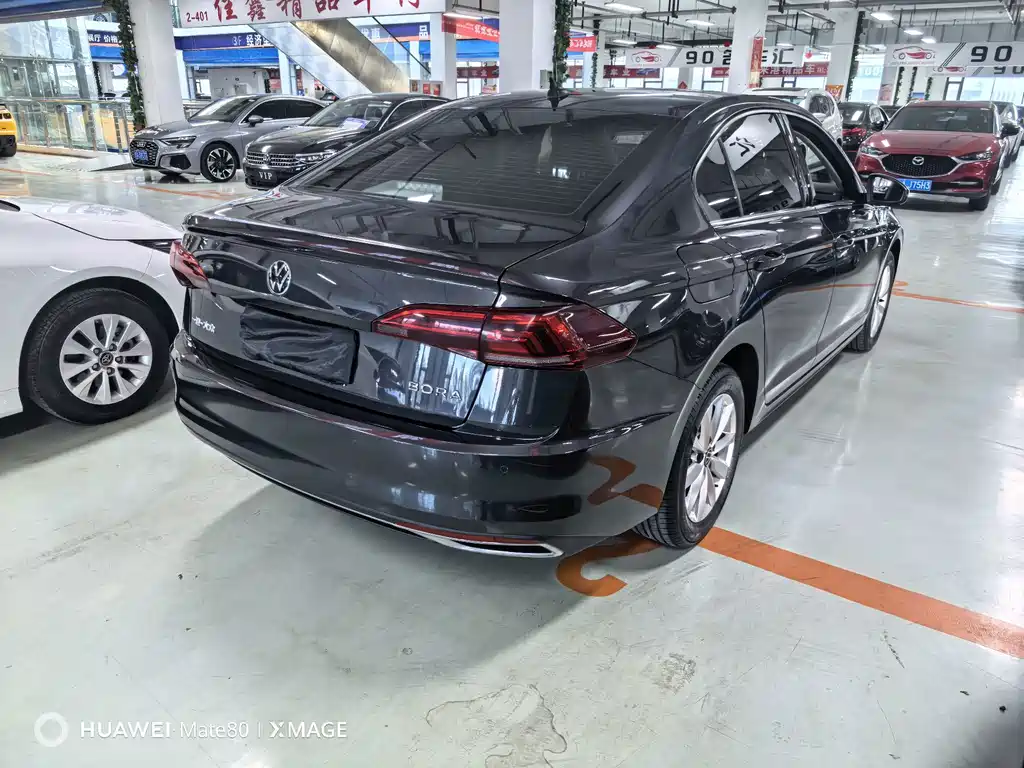 Volkswagen Bora — миниатюра 4