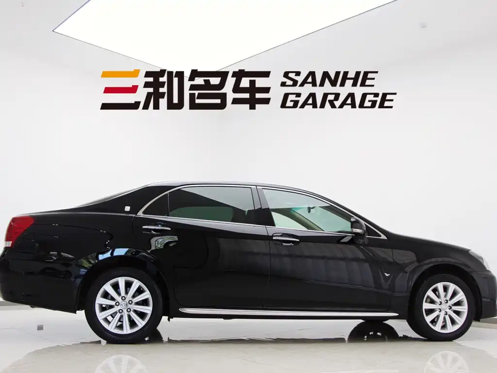 Toyota Crown 2011 2.5L Royal