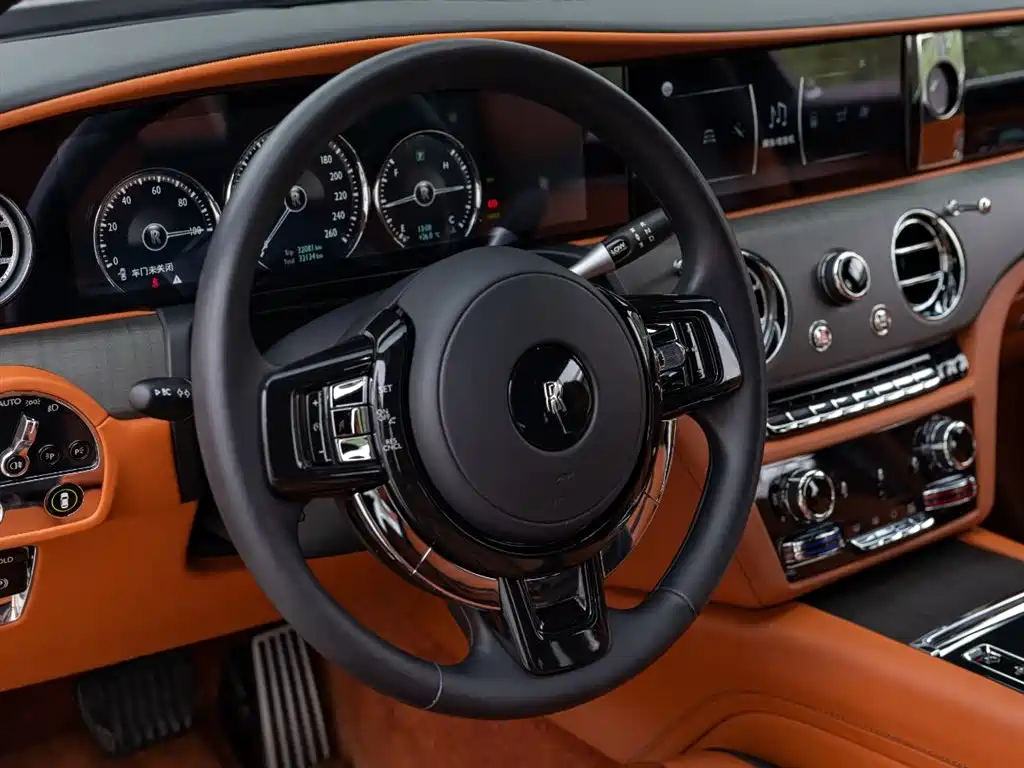 Rolls-Royce Ghost 6.7T Long Wheelbase Edition, фото 11