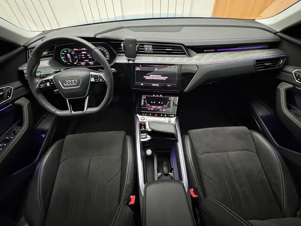 Audi e-tron — миниатюра 10