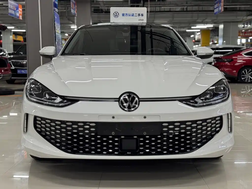 Volkswagen Lamando — миниатюра 2