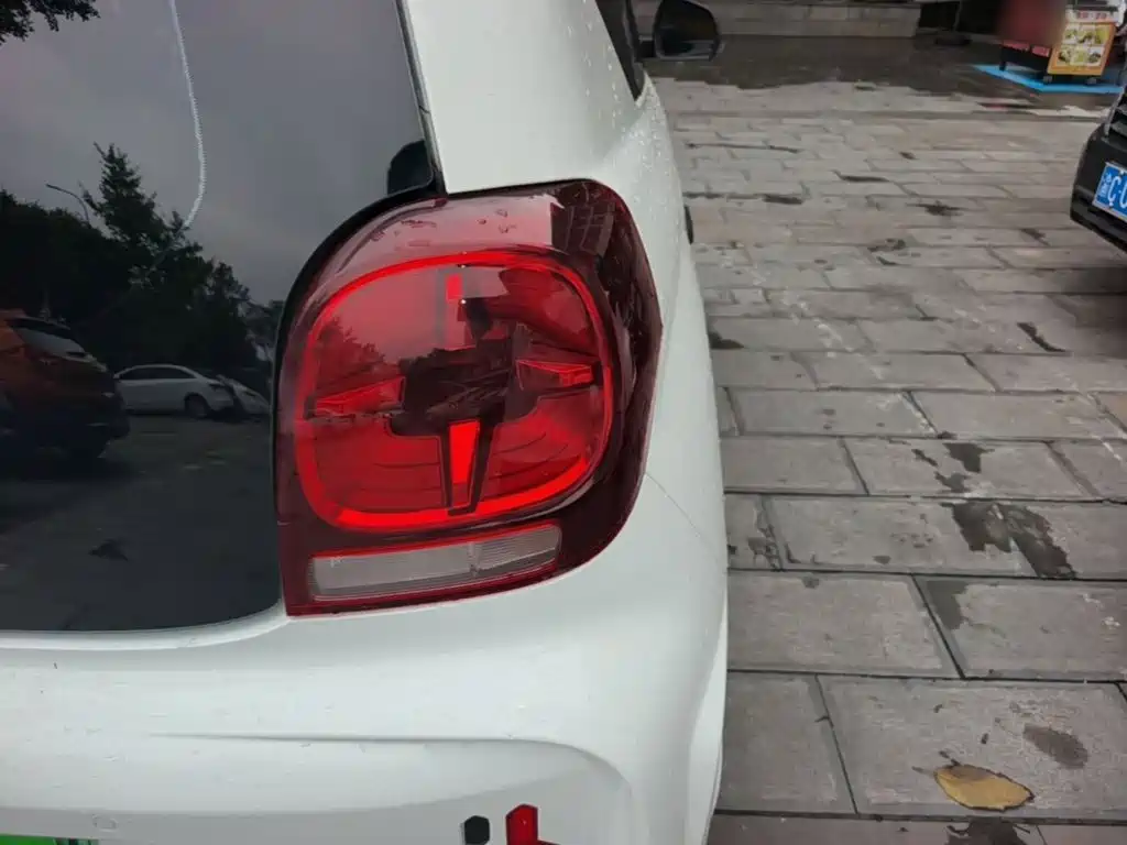 Roewe Clever — миниатюра 8