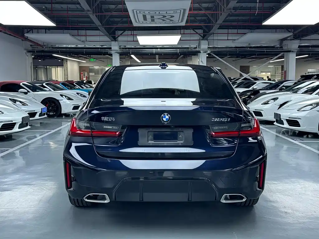 BMW 3 Series — миниатюра 18