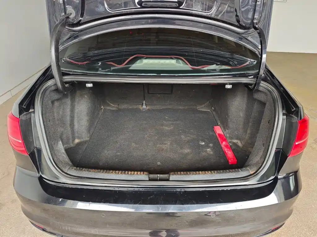 Volkswagen Sagitar — миниатюра 13