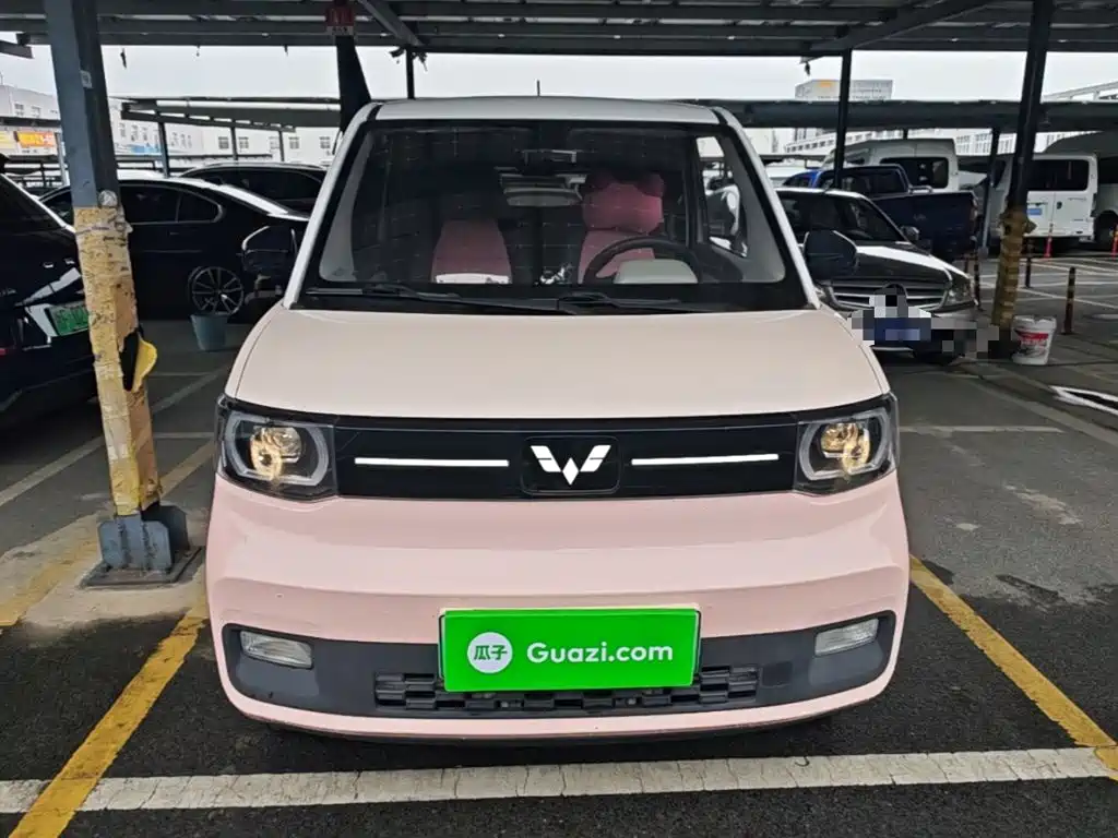 Wuling MINIEV — миниатюра 3