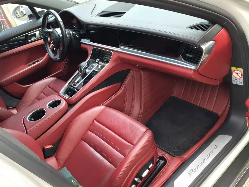 Porsche Panamera — миниатюра 4