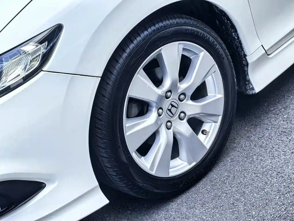 Honda Jade — миниатюра 10