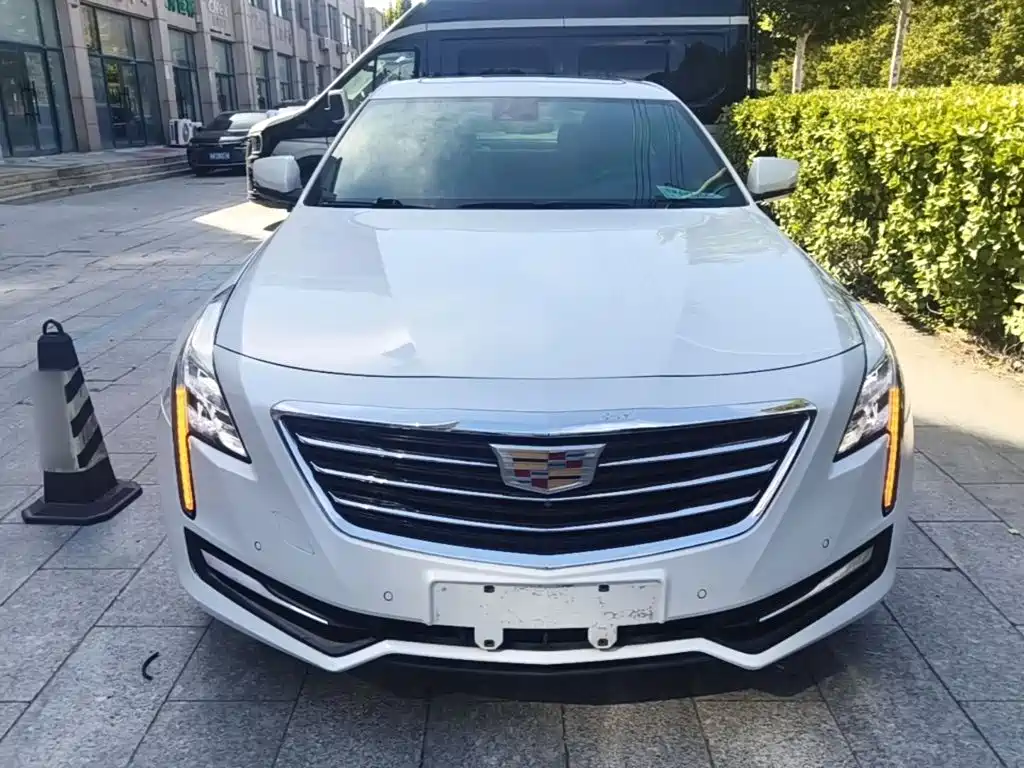 Cadillac CT6 — миниатюра 3