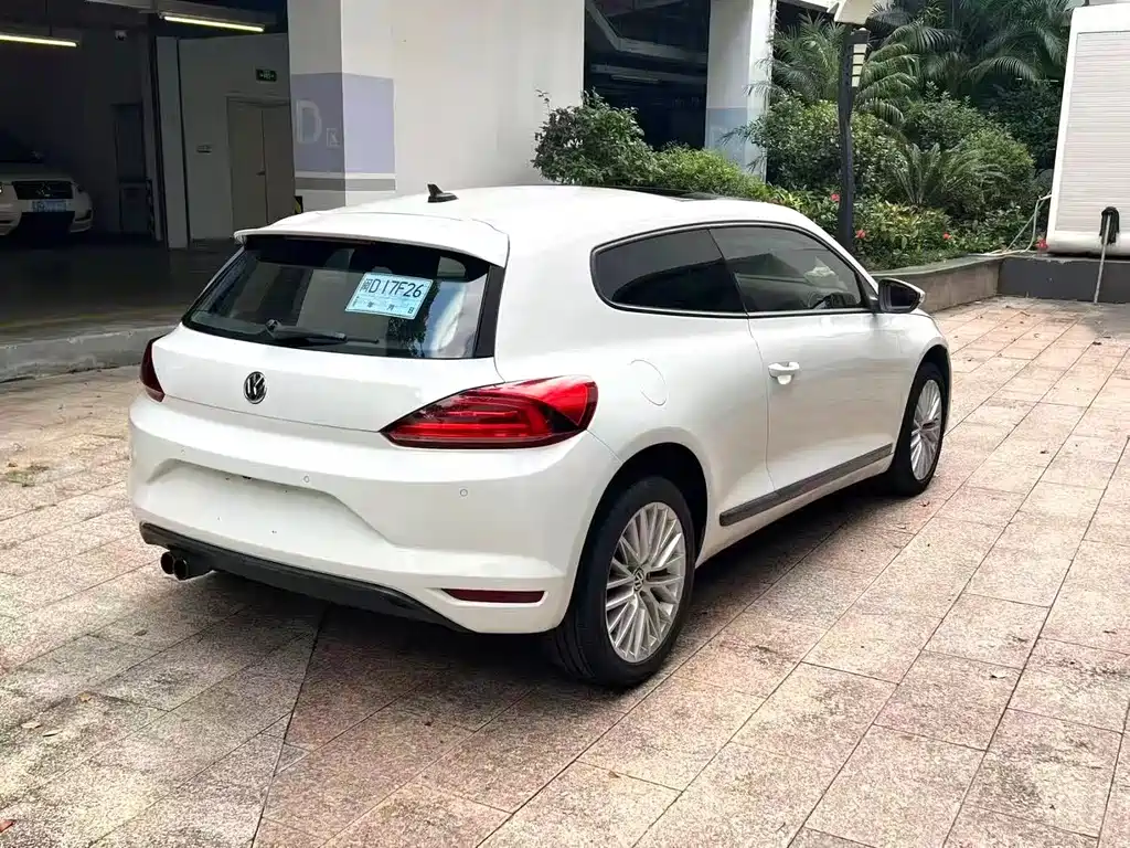 Volkswagen Scirocco 2.0TSI Luxury Edition, фото 9