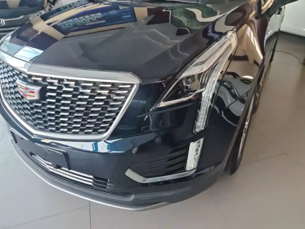 Cadillac XT5 2022 — фото 23