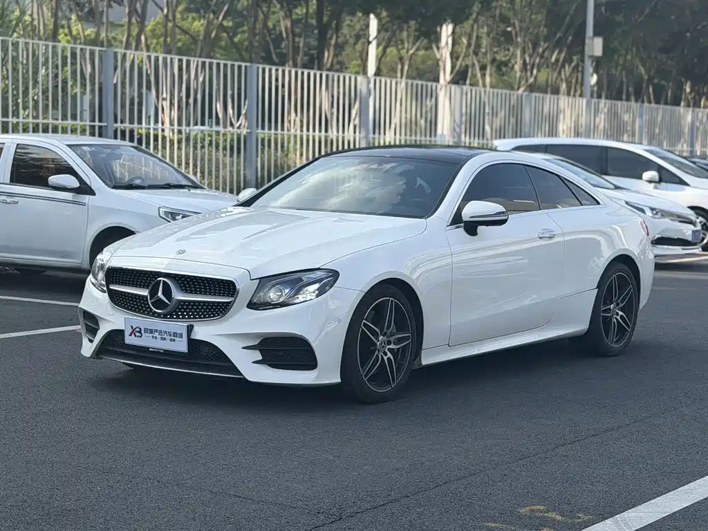 Mercedes-Benz E-Class (Import) — миниатюра 4