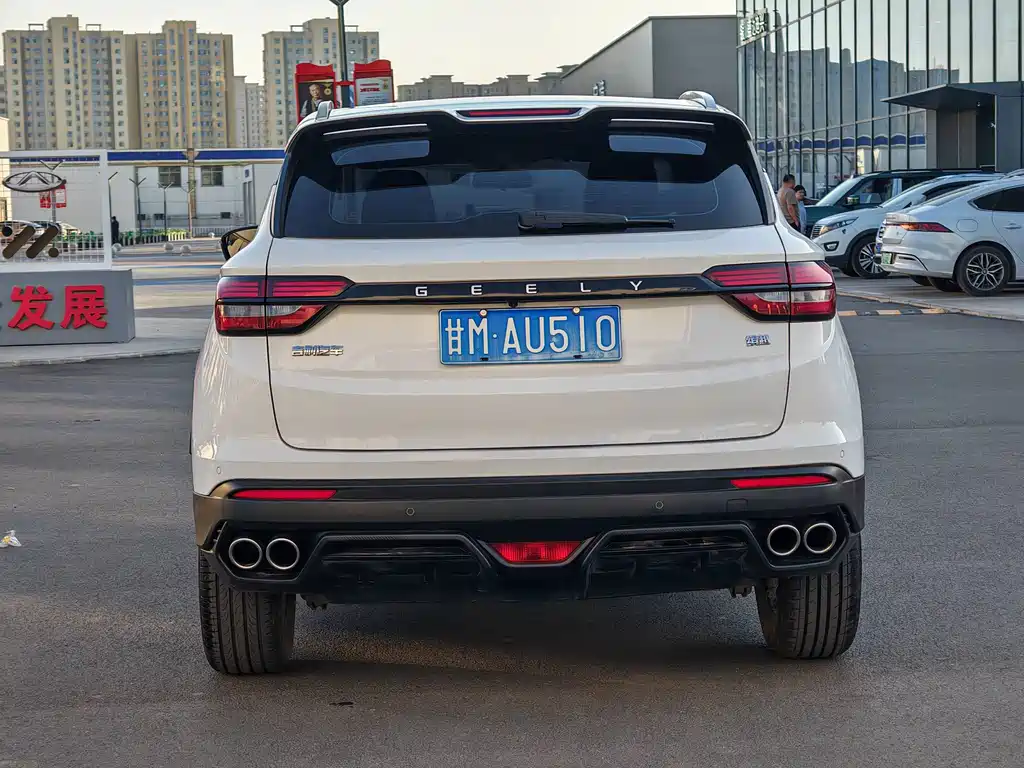 Geely Binyue — миниатюра 9
