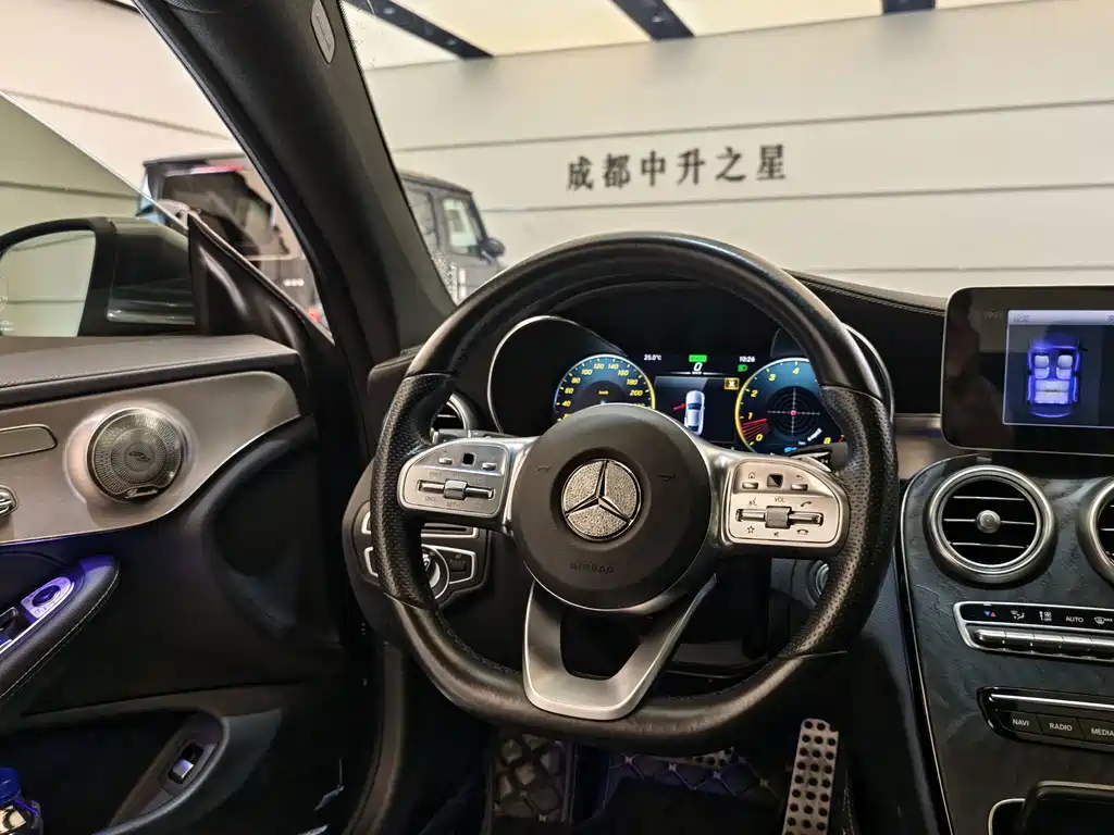 Mercedes-Benz C-Class (Import) — миниатюра 12
