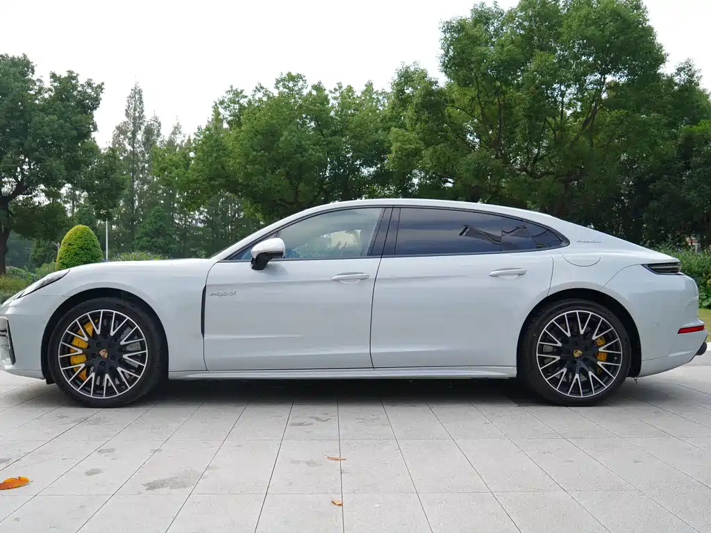 Porsche Panamera Hybrid — миниатюра 3