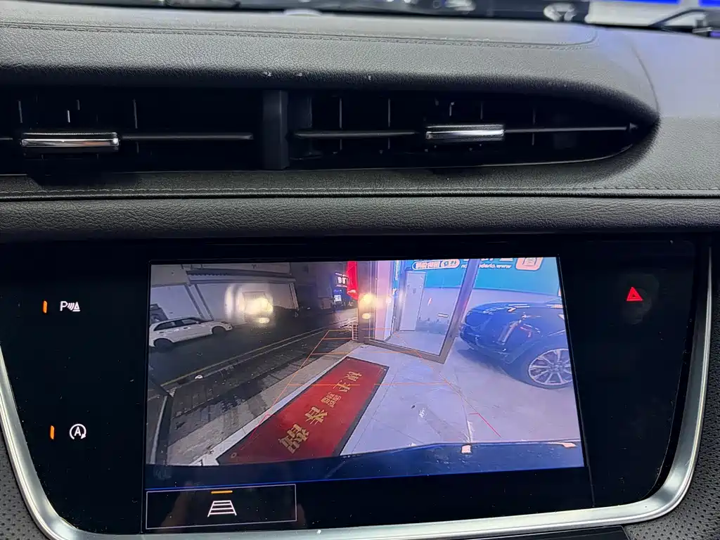 Cadillac XT5 — миниатюра 19