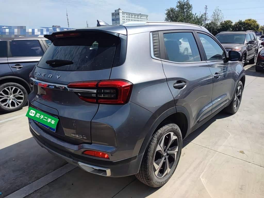 CHERY Tiggo 5x 1.5 л 2021 г. Серебристо-серый, пробег 33300 км