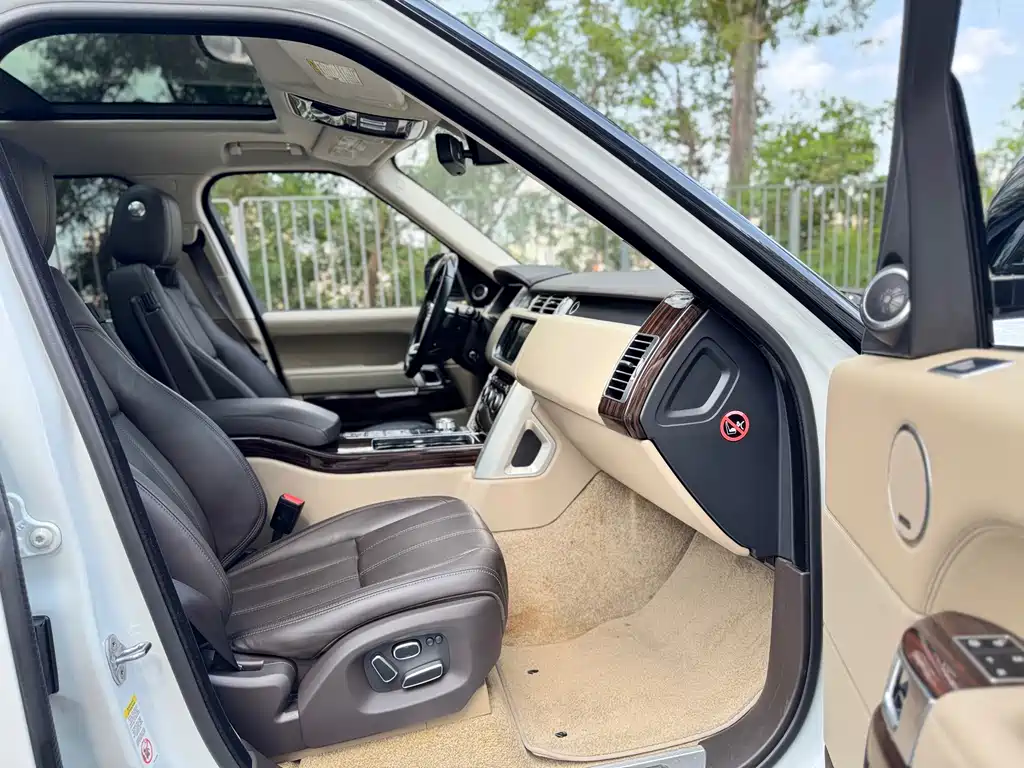 Land Rover Range Rover — миниатюра 20