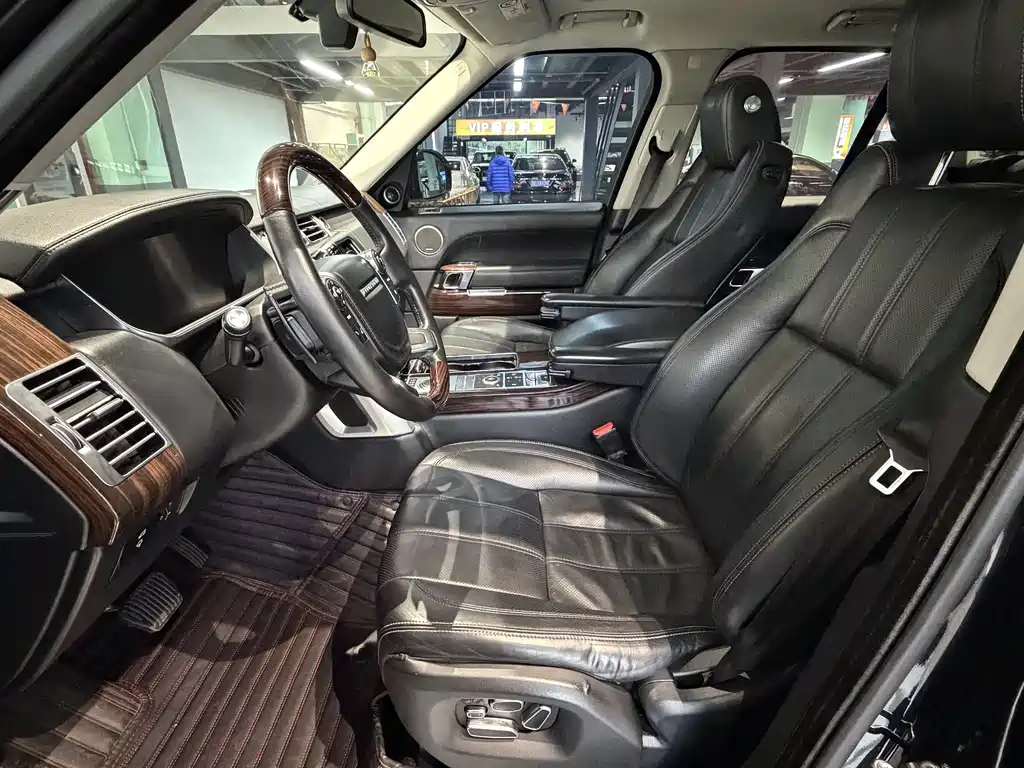 Land Rover Range Rover — миниатюра 10